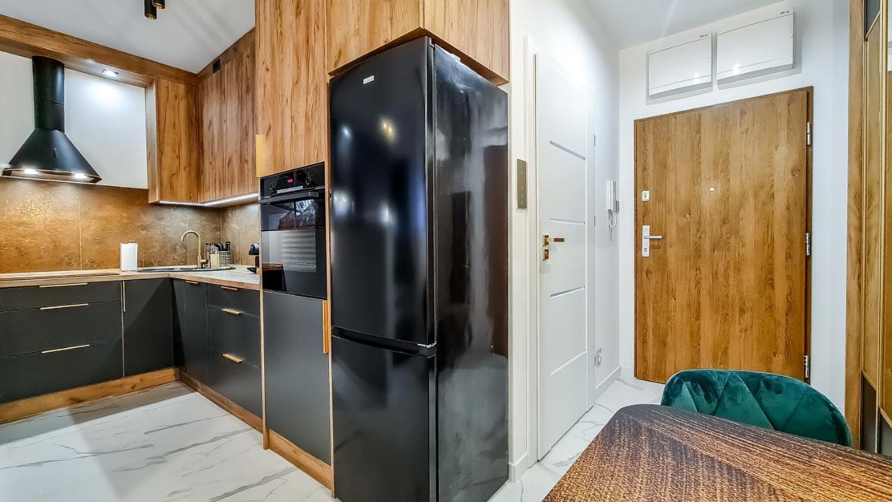 Gold Apartament Przy Ksiezym Mlynie - Garaz - Dostep Na Kod - Fv Lodz  Exterior photo