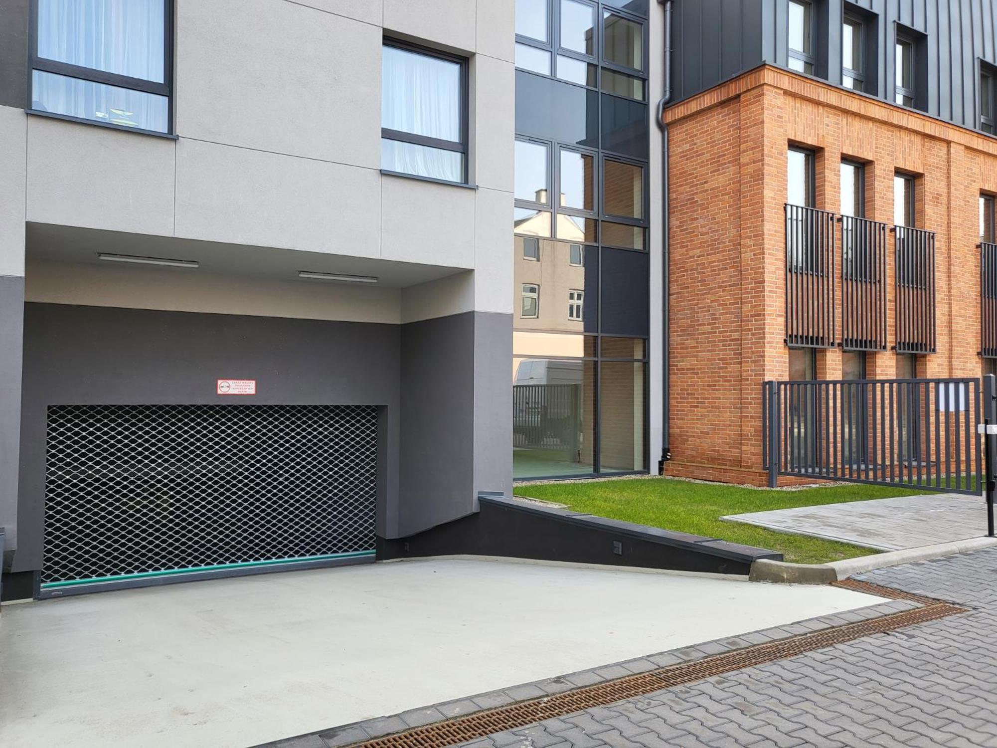 Gold Apartament Przy Ksiezym Mlynie - Garaz - Dostep Na Kod - Fv Lodz  Exterior photo